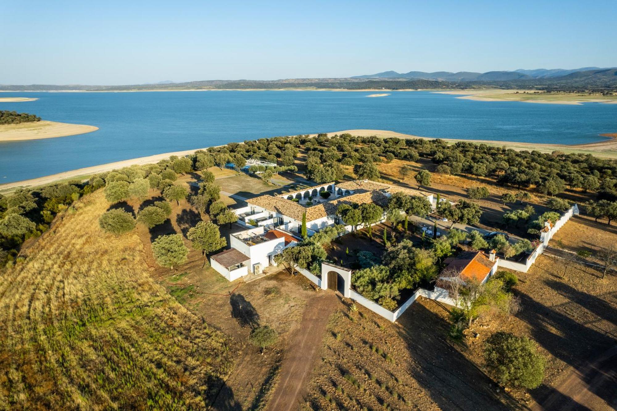 Finca Shenonkop Hotel Rural نافالمورال دي لا ماتا المظهر الخارجي الصورة